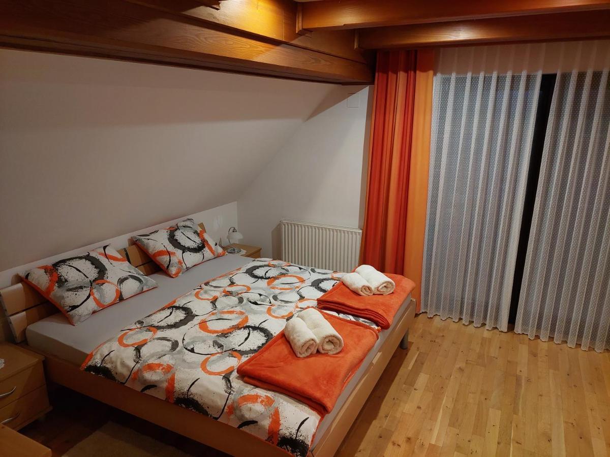 Apartmaji Vesna *